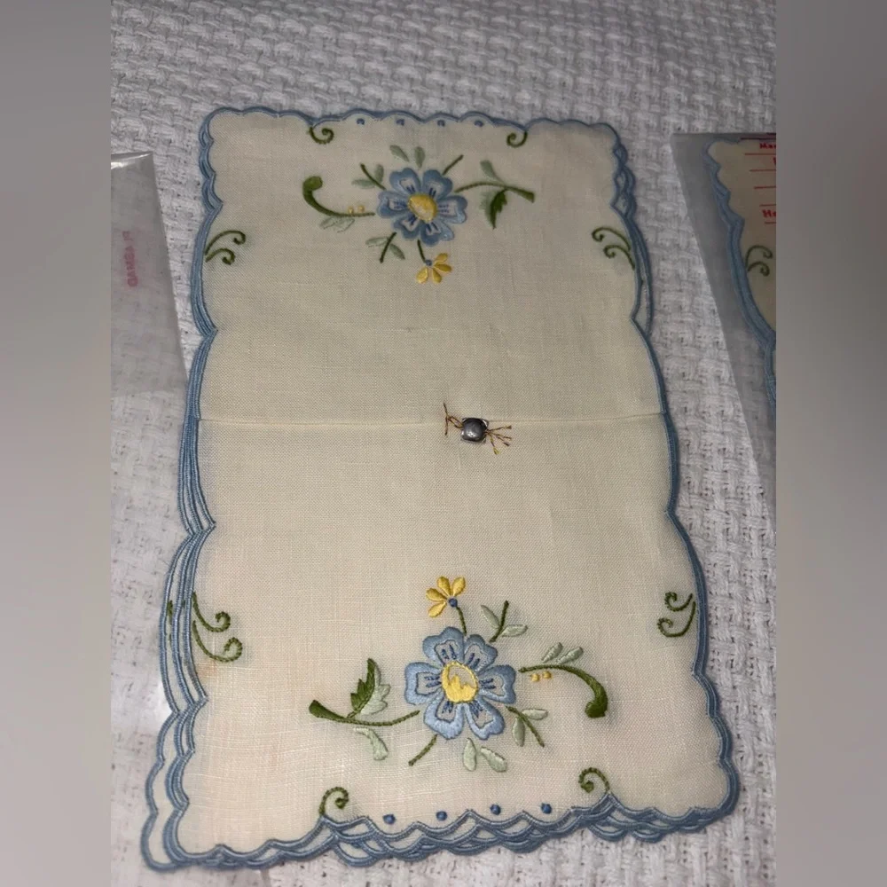 HUGE LOT 68 pcs Vintage Embroidered Table Linens Napkins Drink Coasters Madeira
